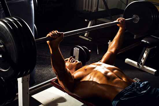 Exécution rapide des mouvements en musculation : les avantages