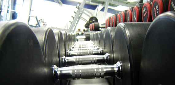 Varier la vitesse d'exécution en musculation pour favoriser le développement musculaire